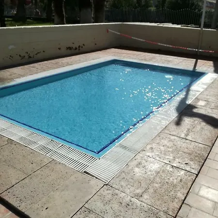 South Tenerife, Poolview *